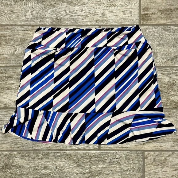Tail‎ EUC “Isla” Golf Skirt, with Attached Shorts Liner, size Medium. - Picture 4 of 13
